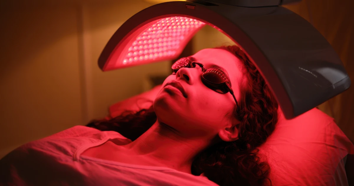 Infrared Light Therapy for Skin Healing in Parkville MO